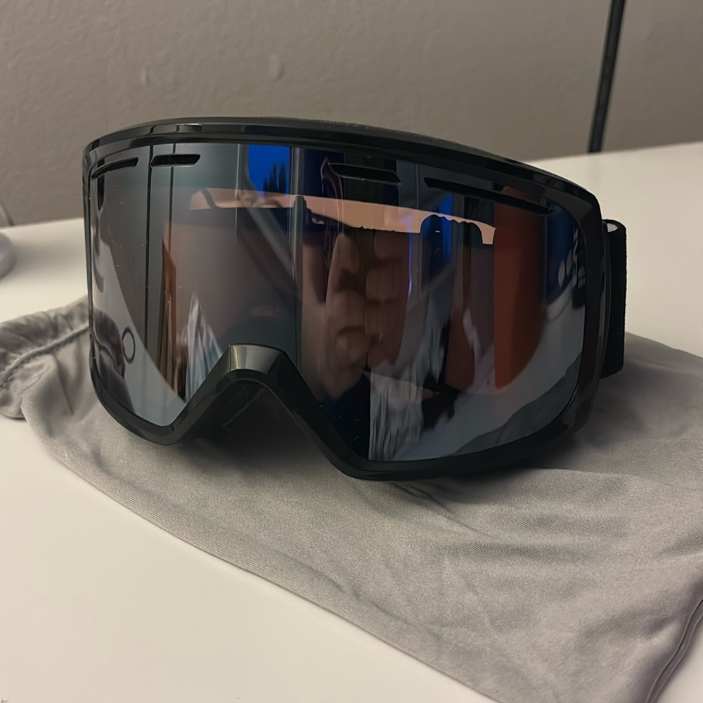 Smith Women’s Ski Goggles
